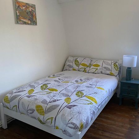 Accommodation Hub Studio 3 ลอนดอน ภายนอก รูปภาพ