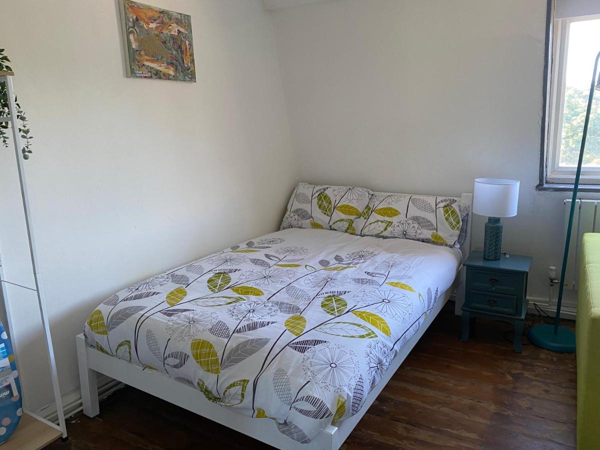 Accommodation Hub Studio 3 ลอนดอน ภายนอก รูปภาพ